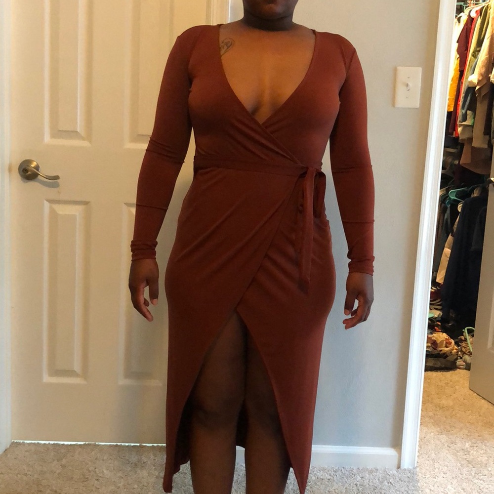 Brown dress